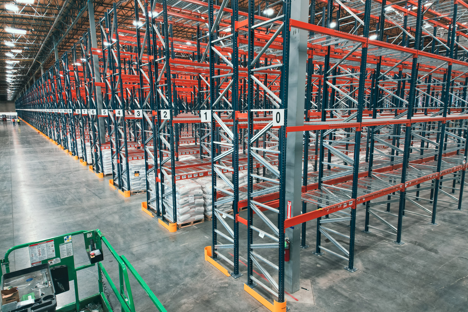 Warehouse pallet rack installation in Jacksonville Florida
